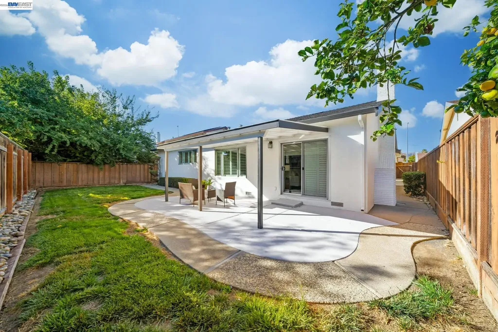 35597 Galen Place Fremont CA 94536