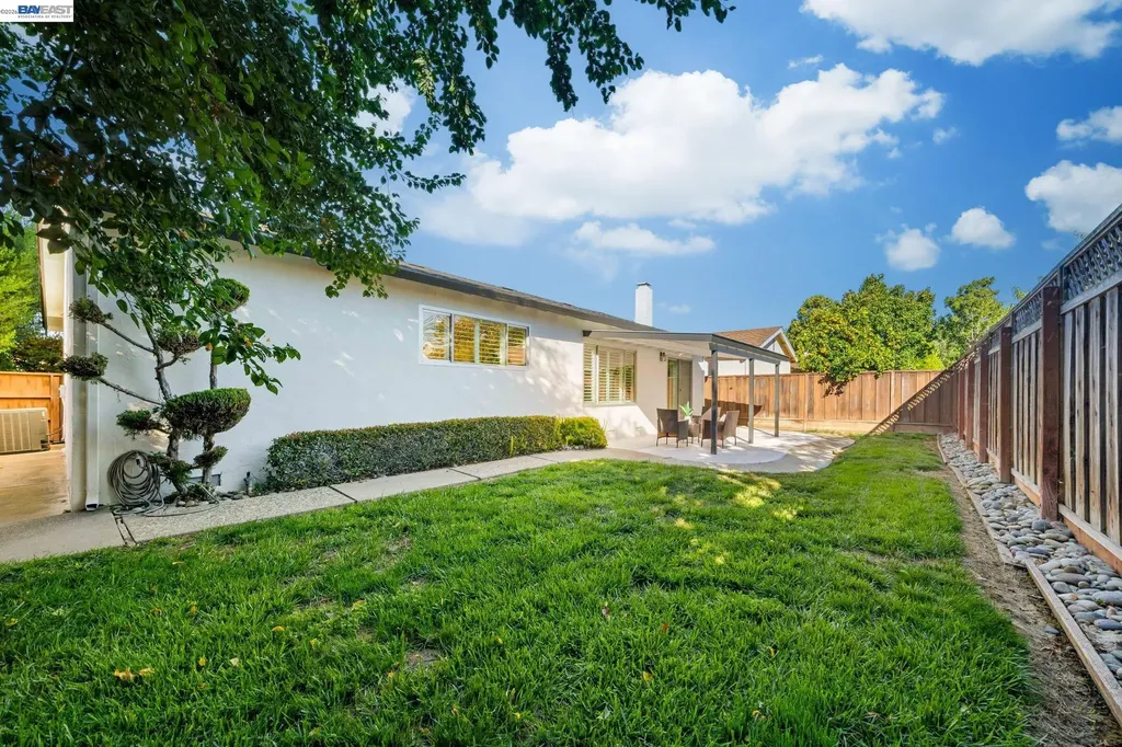 35597 Galen Place Fremont CA 94536
