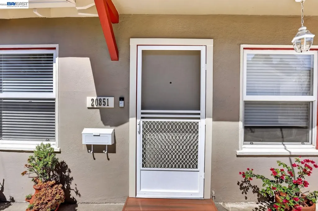 20843 Chester Street Castro Valley CA 94546