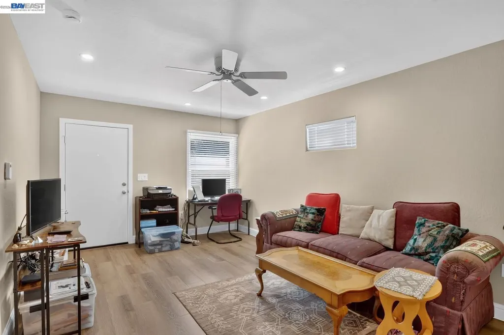 20843 Chester Street Castro Valley CA 94546