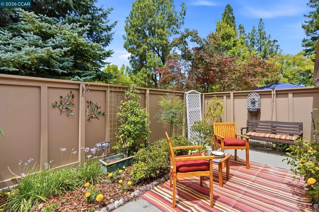 2424 Tice Creek Drive Walnut Creek CA 94595