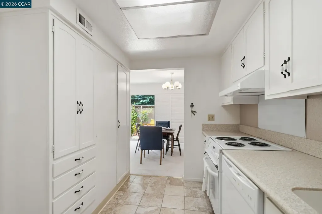2424 Tice Creek Drive Walnut Creek CA 94595