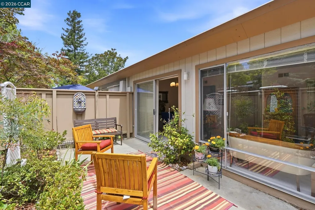 2424 Tice Creek Drive Walnut Creek CA 94595