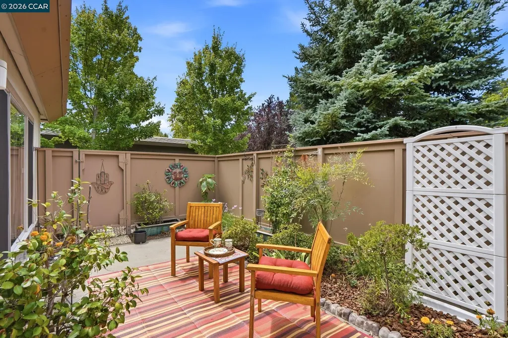 2424 Tice Creek Drive Walnut Creek CA 94595