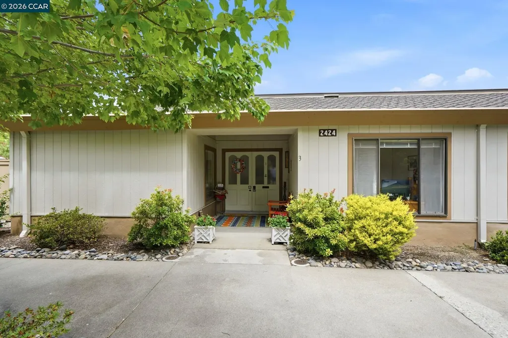 2424 Tice Creek Drive Walnut Creek CA 94595