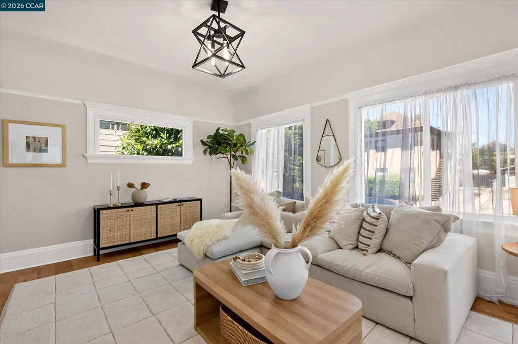 1017 56th Street Oakland CA 94608