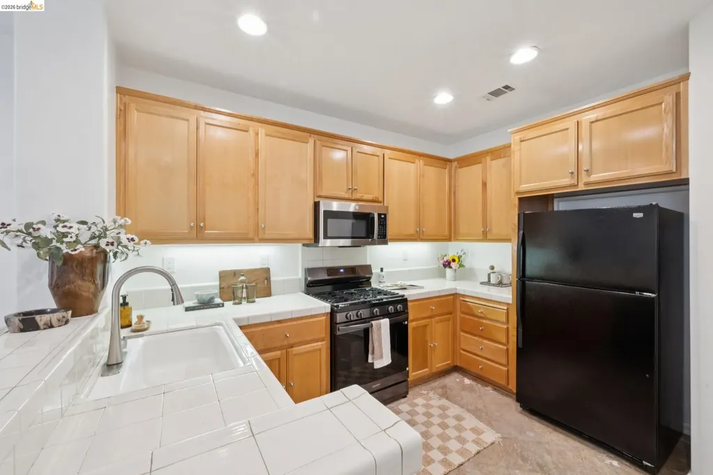 115 Carmel Street San Pablo CA 94806