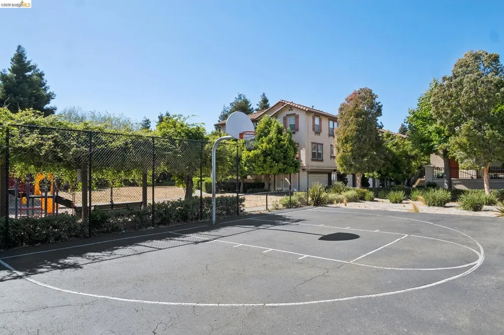 115 Carmel Street San Pablo CA 94806