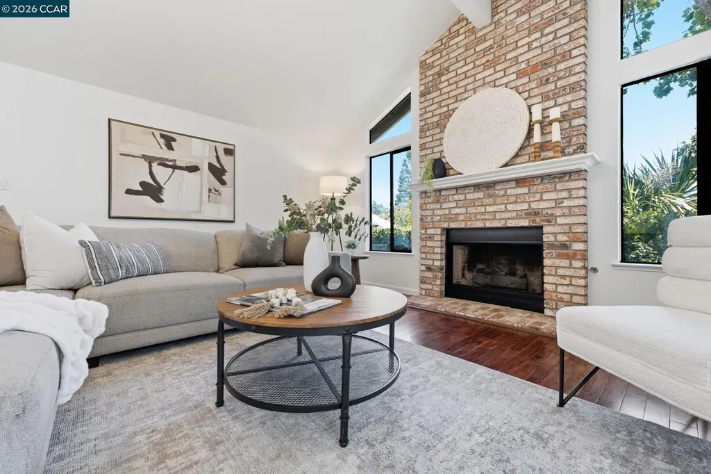1979 Charmstone Court Walnut Creek CA 94595