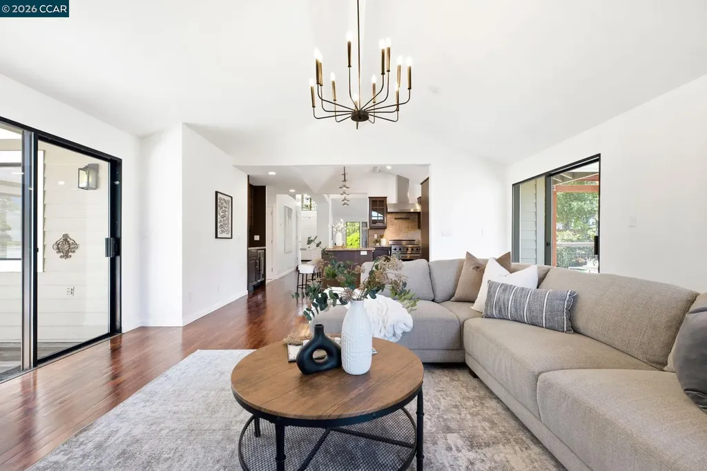1979 Charmstone Court Walnut Creek CA 94595