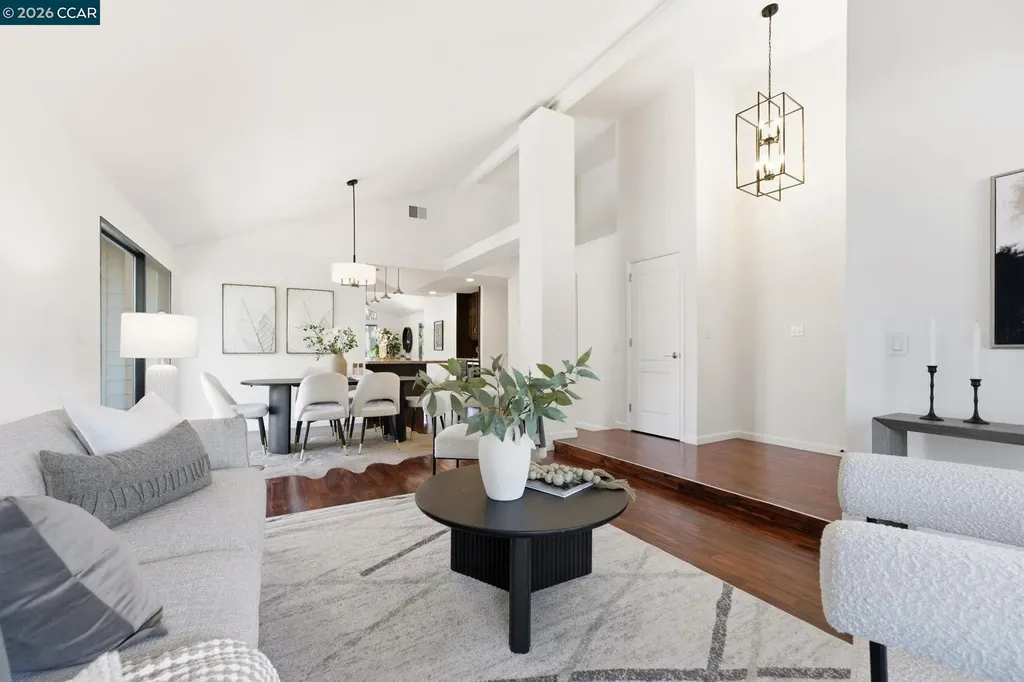 1979 Charmstone Court Walnut Creek CA 94595