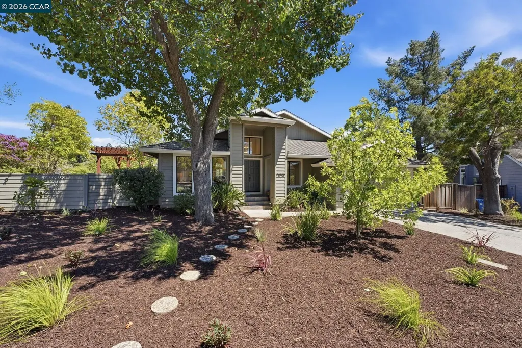 1979 Charmstone Court Walnut Creek CA 94595