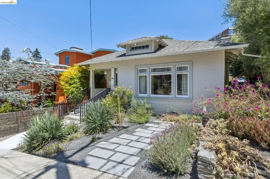 98 Montell Street Oakland CA 94611