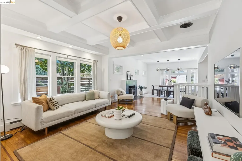98 Montell Street Oakland CA 94611