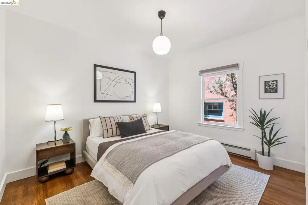 98 Montell Street Oakland CA 94611