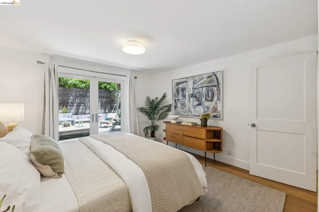 98 Montell Street Oakland CA 94611