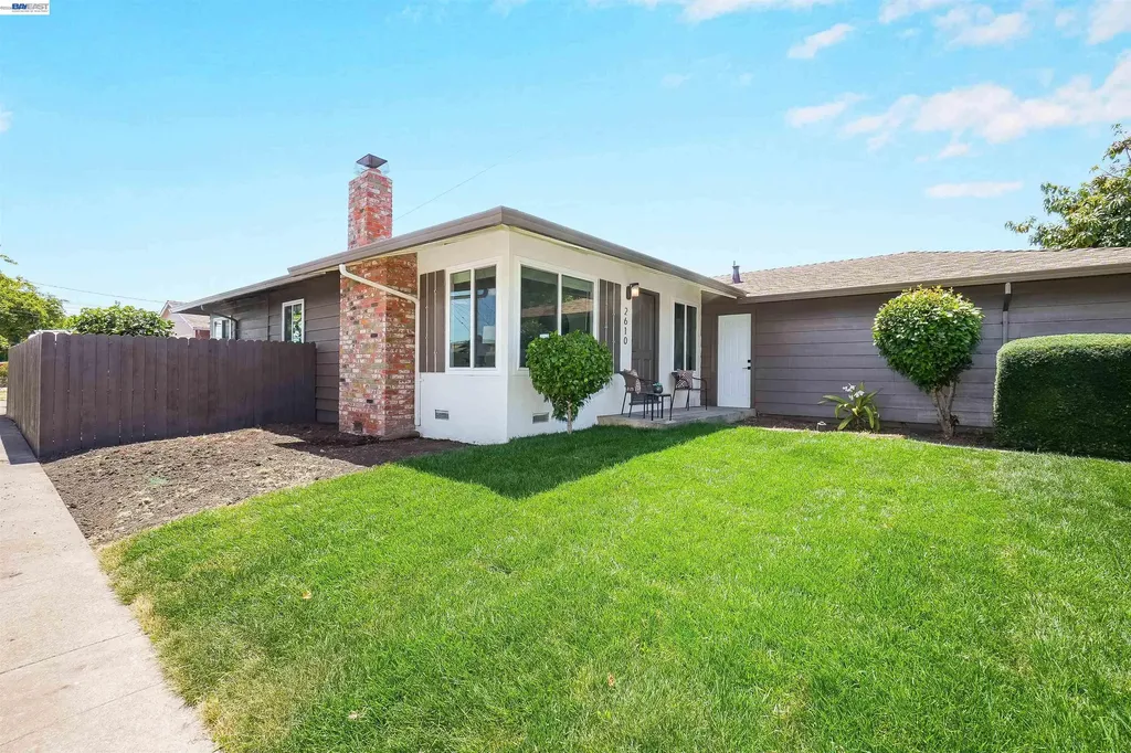 2610 Hawthorne Avenue Hayward CA 94545