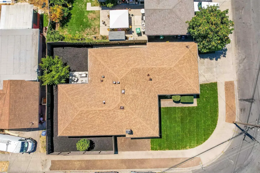 2610 Hawthorne Avenue Hayward CA 94545