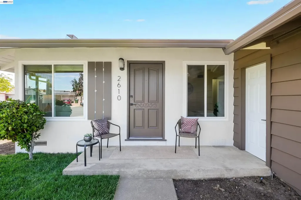 2610 Hawthorne Avenue Hayward CA 94545