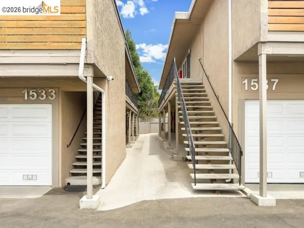 1533 Harmon Street Berkeley CA 94703