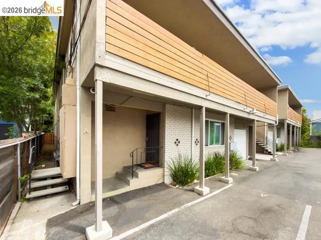 1533 Harmon Street Berkeley CA 94703