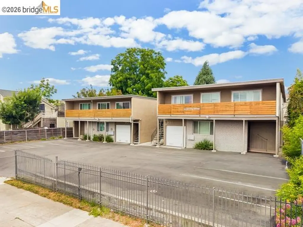 1533 Harmon Street Berkeley CA 94703