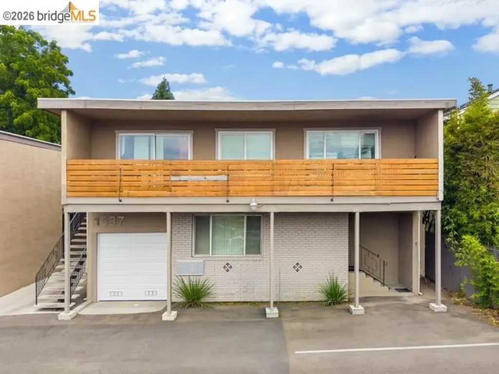 1533 Harmon Street Berkeley CA 94703