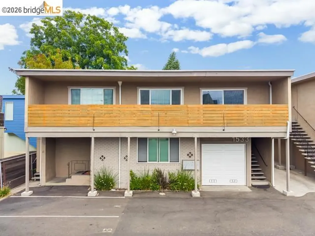 1533 Harmon Street Berkeley CA 94703