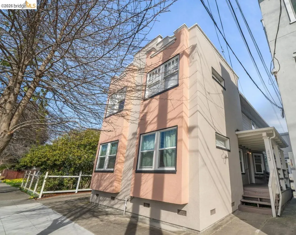 2923 Wheeler Street Berkeley CA 94705