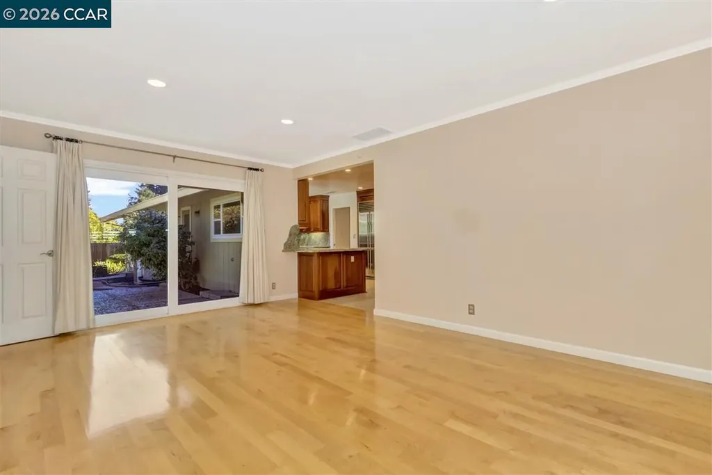 241 Ivy Place Orinda CA 94563