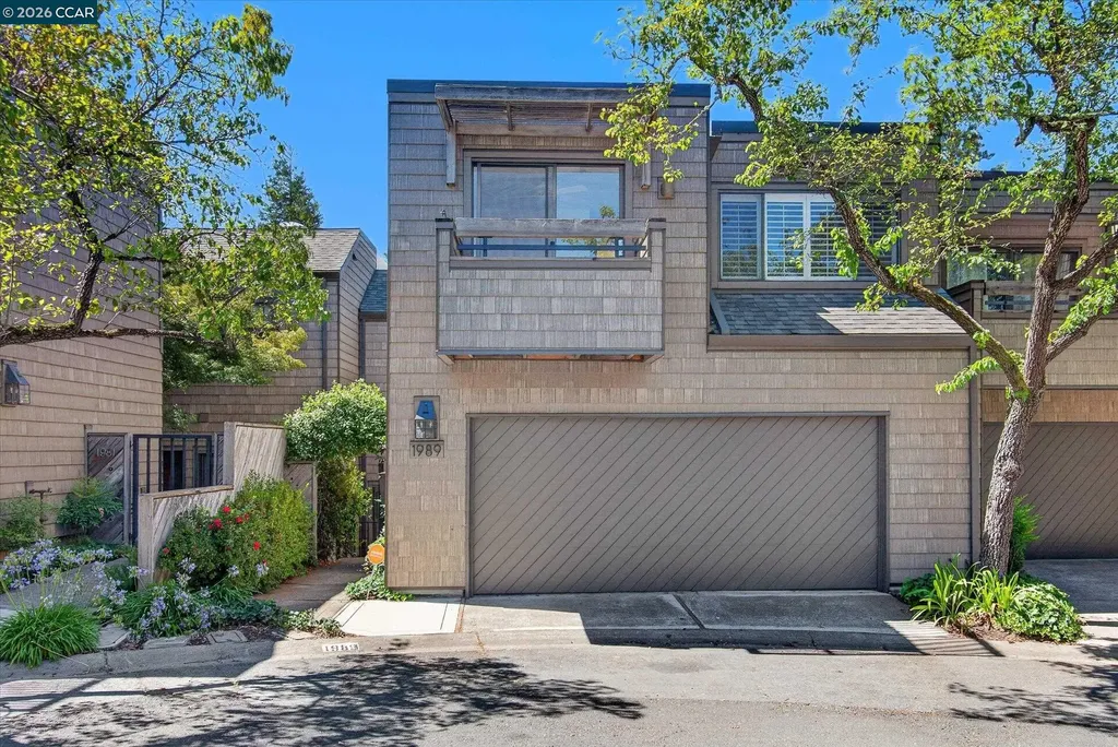 1989 Robin Ridge Court Walnut Creek CA 94597