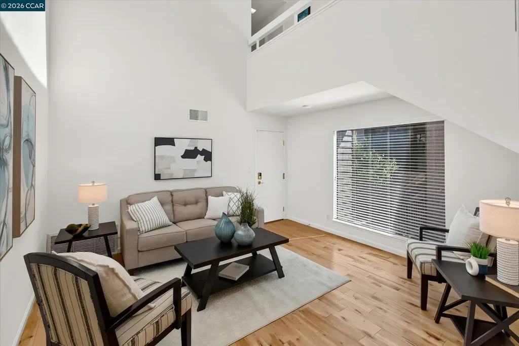 1989 Robin Ridge Court Walnut Creek CA 94597