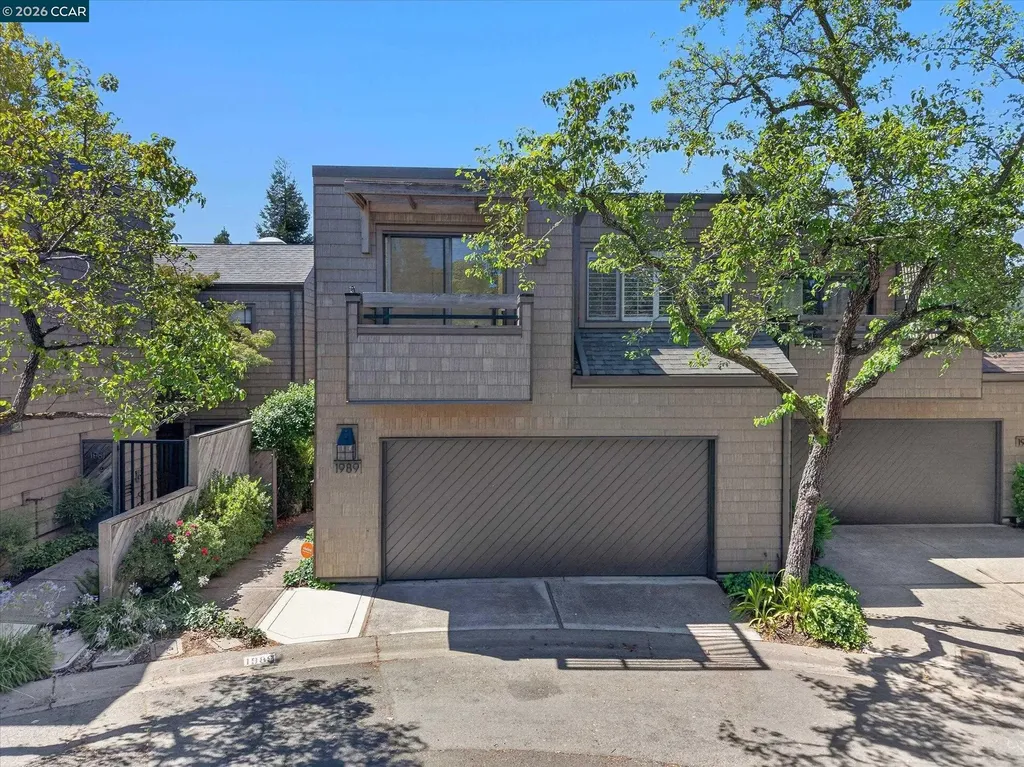 1989 Robin Ridge Court Walnut Creek CA 94597