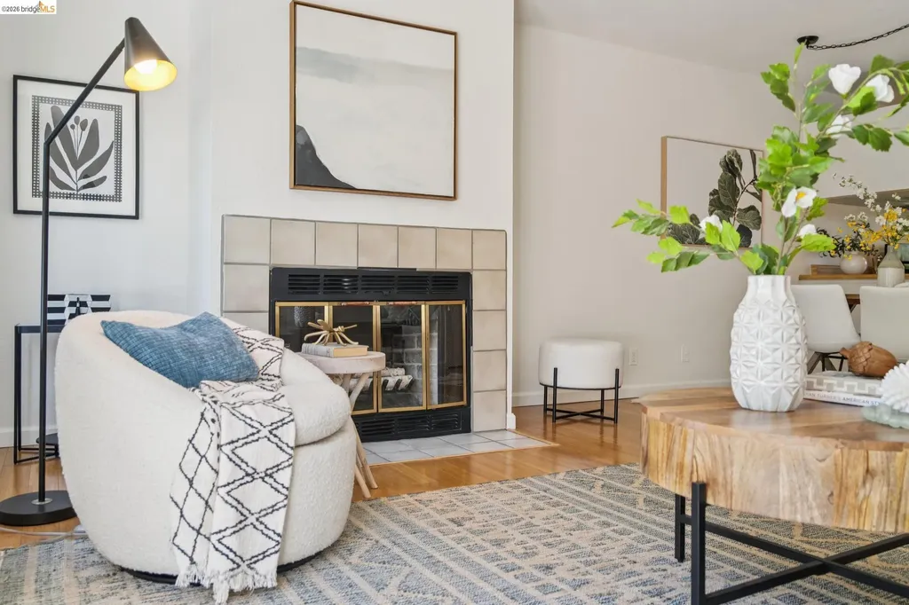 1806 Dwight Way Berkeley CA 94703