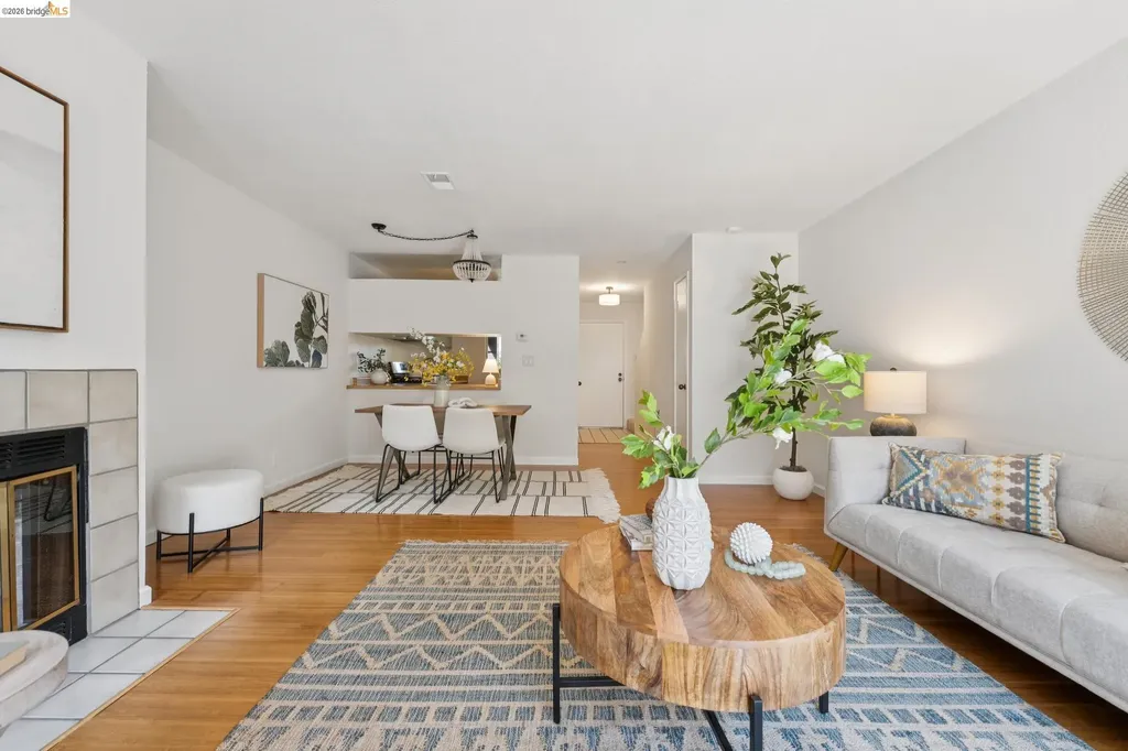 1806 Dwight Way Berkeley CA 94703