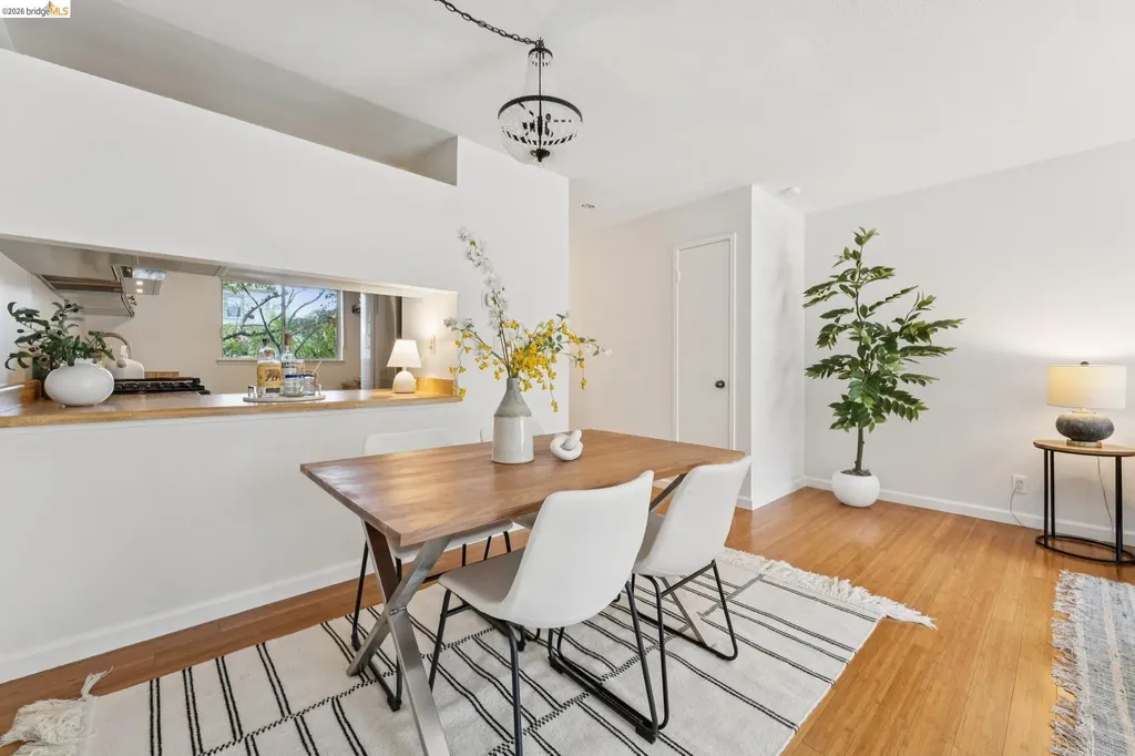 1806 Dwight Way Berkeley CA 94703