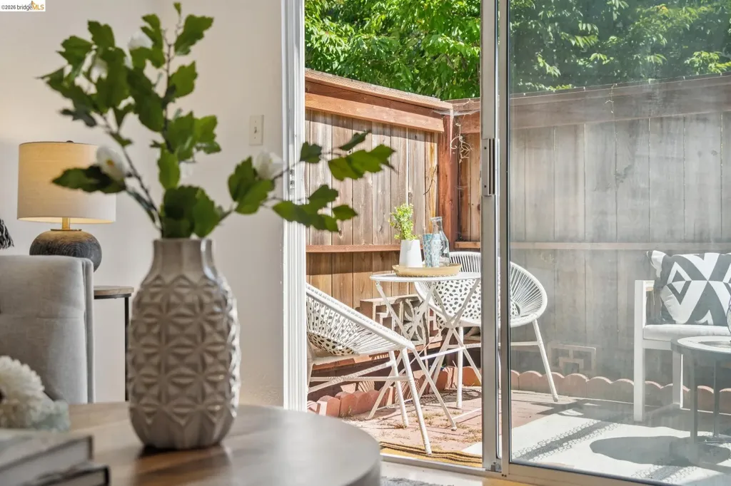 1806 Dwight Way Berkeley CA 94703