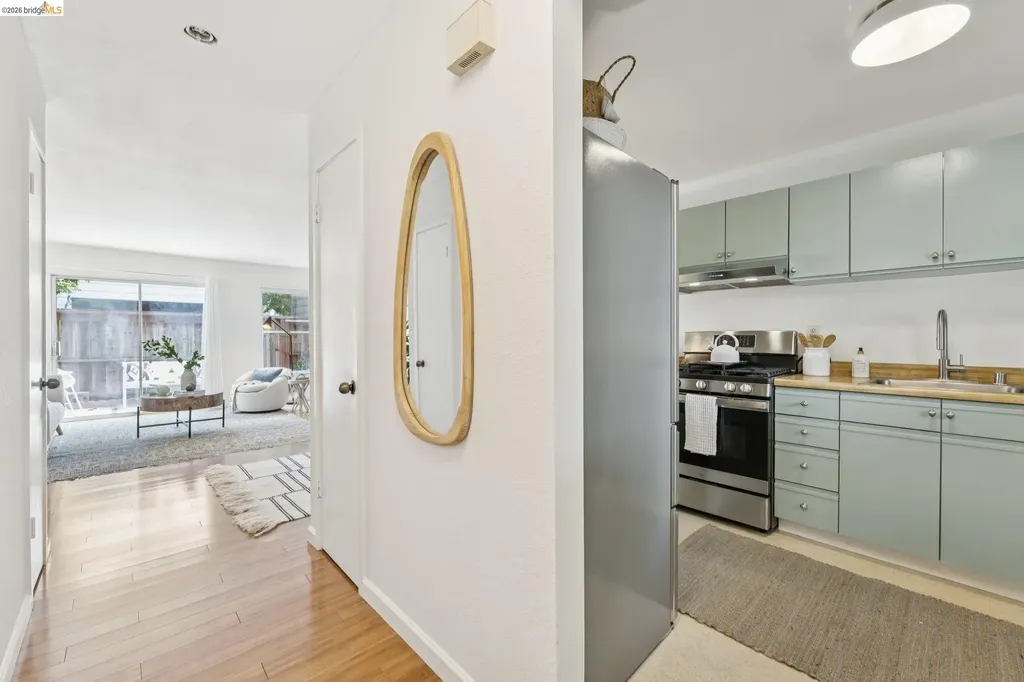 1806 Dwight Way Berkeley CA 94703