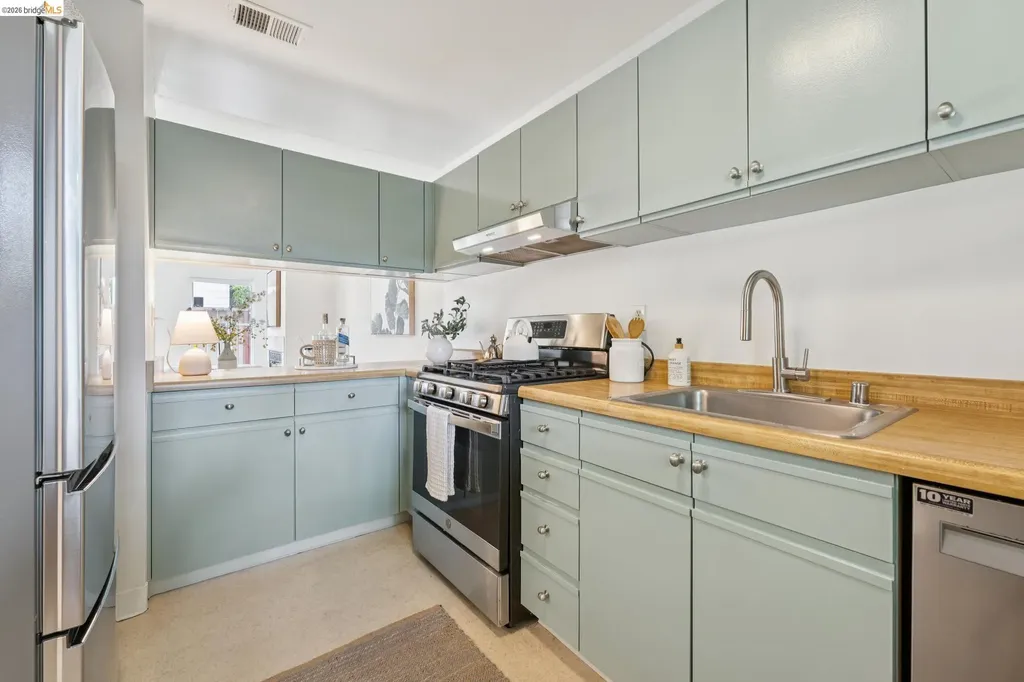 1806 Dwight Way Berkeley CA 94703