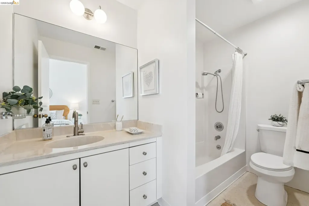 1806 Dwight Way Berkeley CA 94703