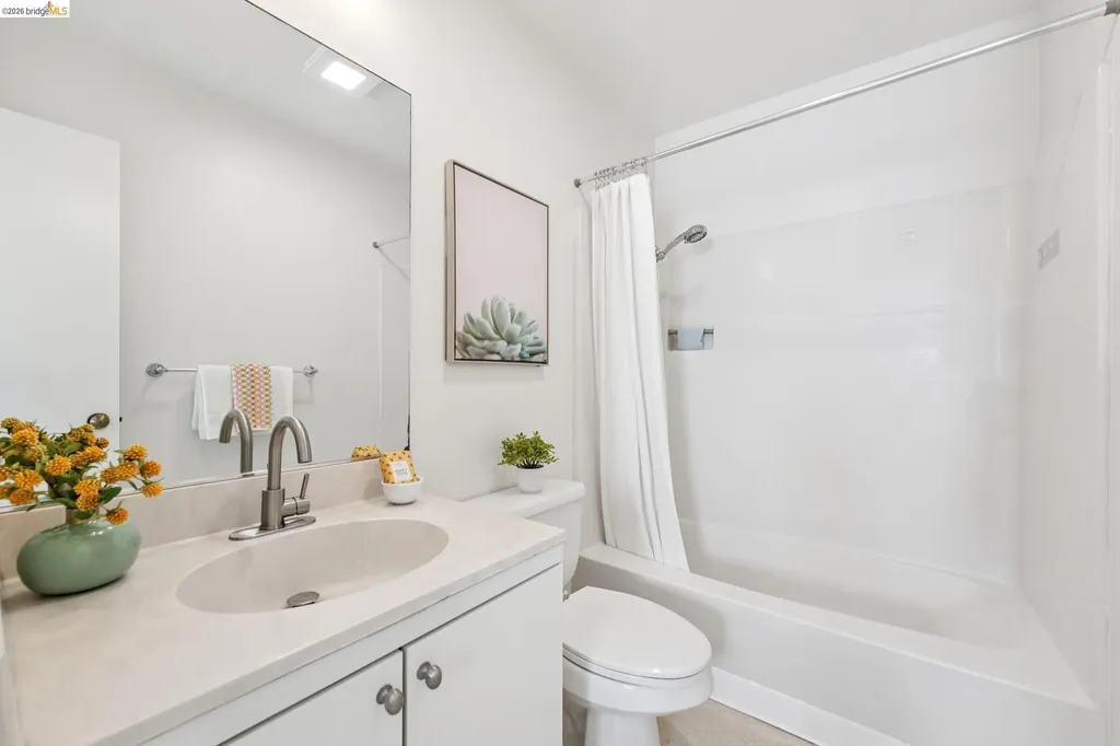 1806 Dwight Way Berkeley CA 94703