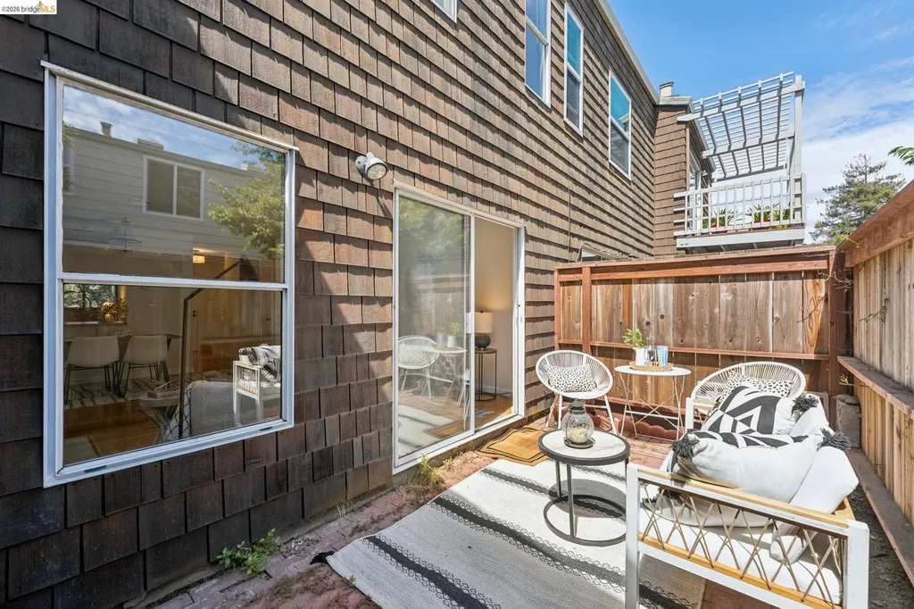 1806 Dwight Way Berkeley CA 94703