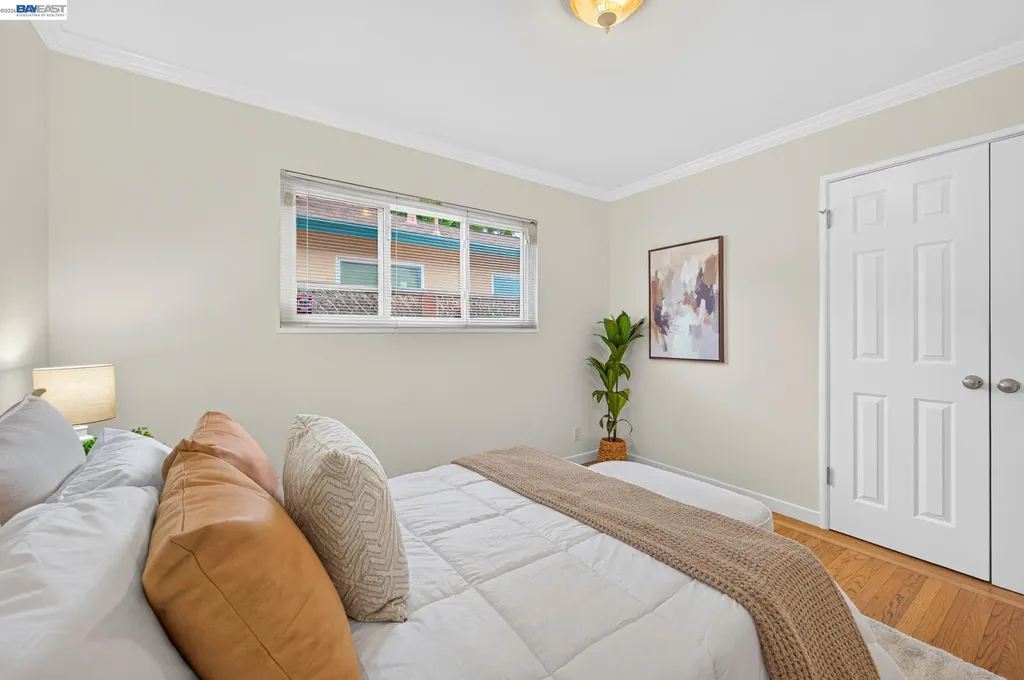2062 Evergreen Avenue San Leandro CA 94577
