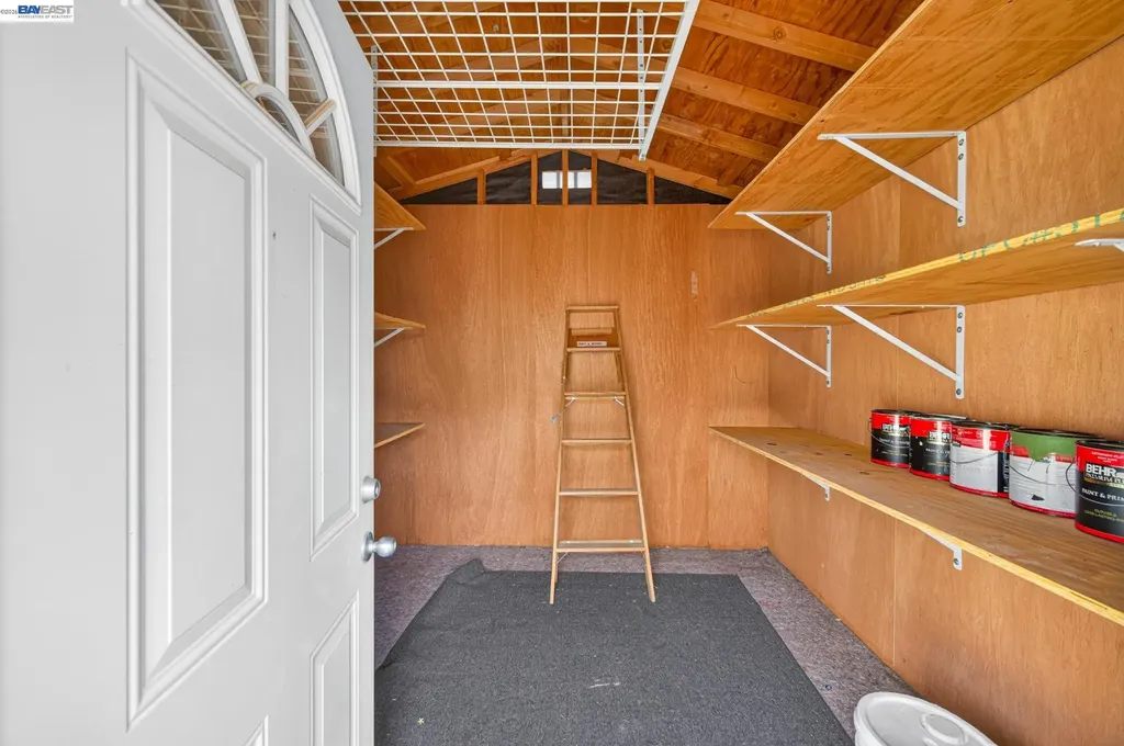 2062 Evergreen Avenue San Leandro CA 94577