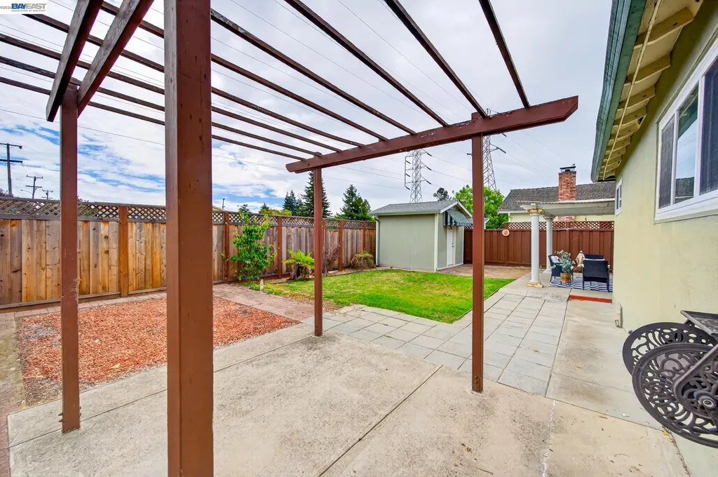 2062 Evergreen Avenue San Leandro CA 94577