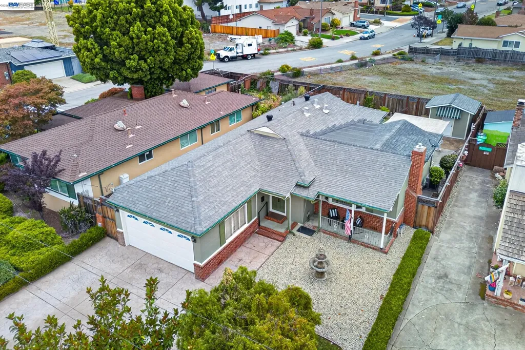 2062 Evergreen Avenue San Leandro CA 94577