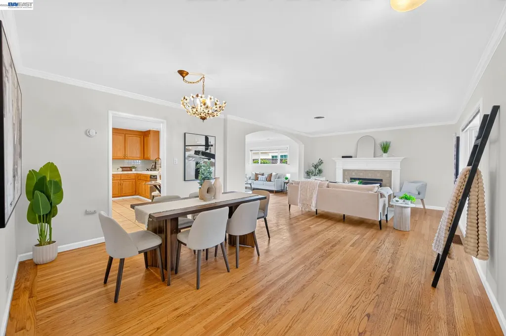 2062 Evergreen Avenue San Leandro CA 94577