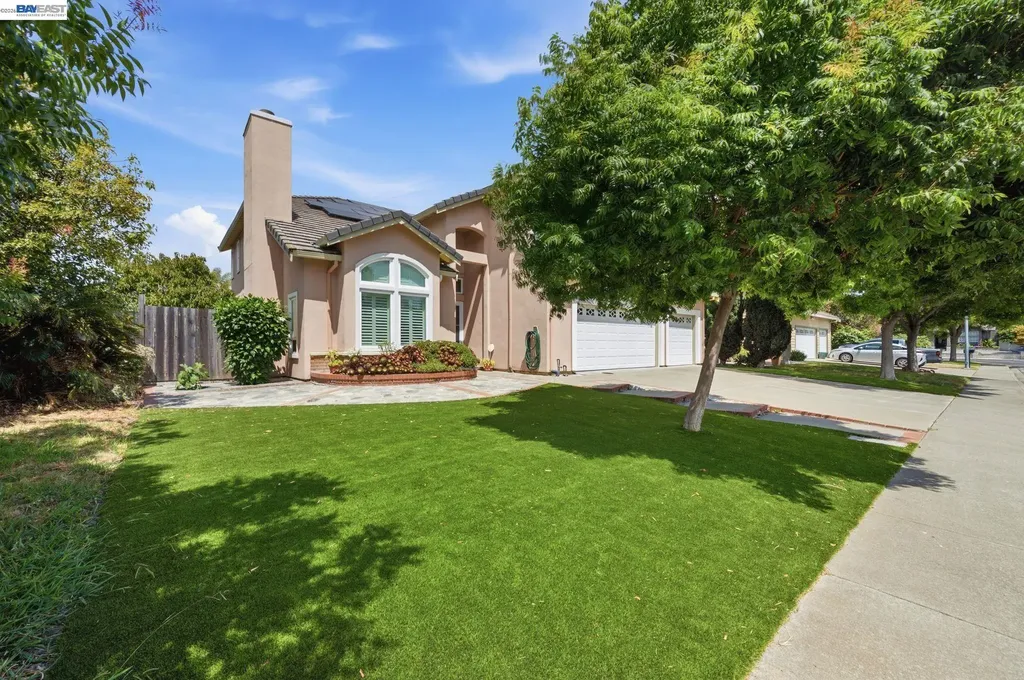 32219 Allison Drive Union City CA 94587
