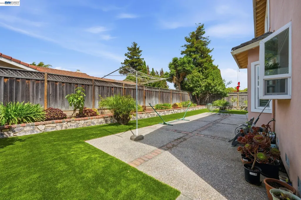 32219 Allison Drive Union City CA 94587