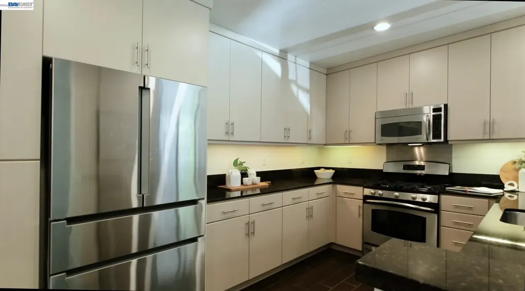 288 3rd Street Oakland CA 94607